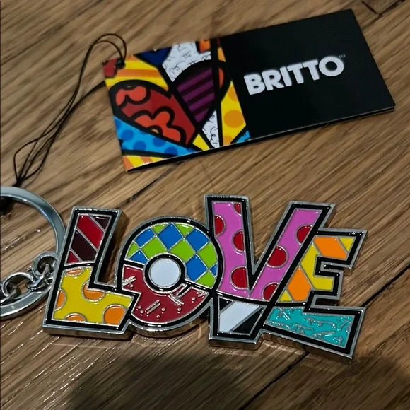 NWT Britto Multicolor LOVE Keychain, silver - Picture 3 of 3
